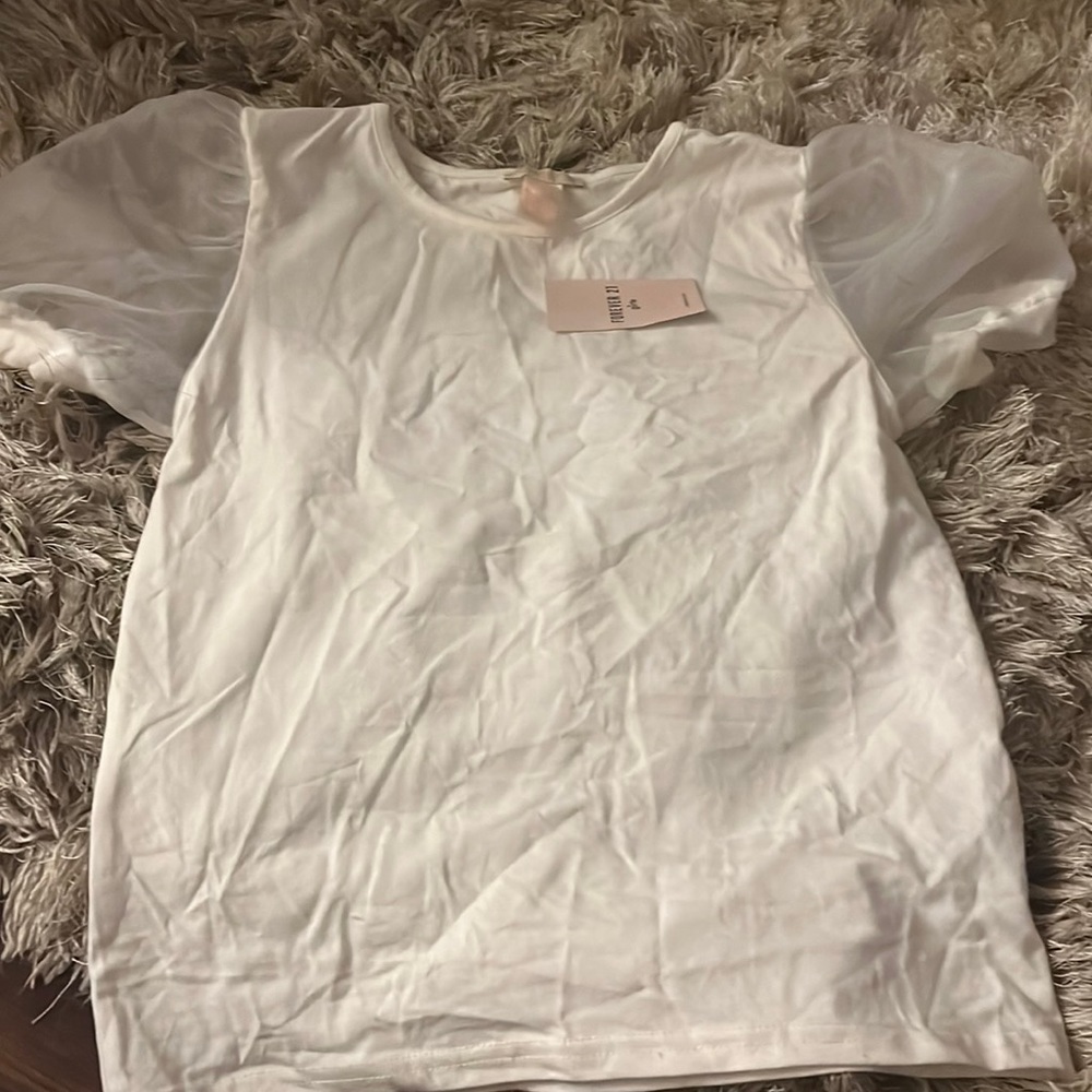 A white forever 21 white kids top